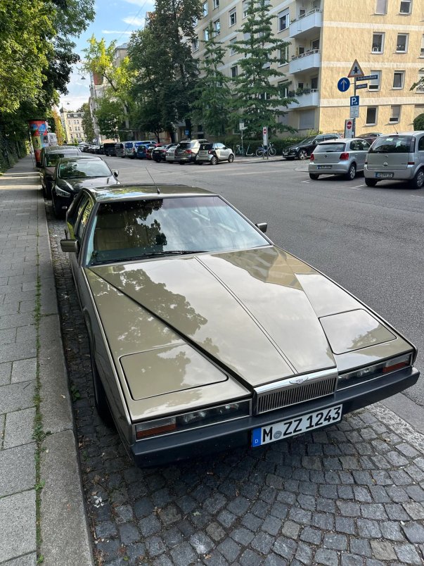  Spotted an Aston Martin Lagonda just parked up in Munich, Germany 